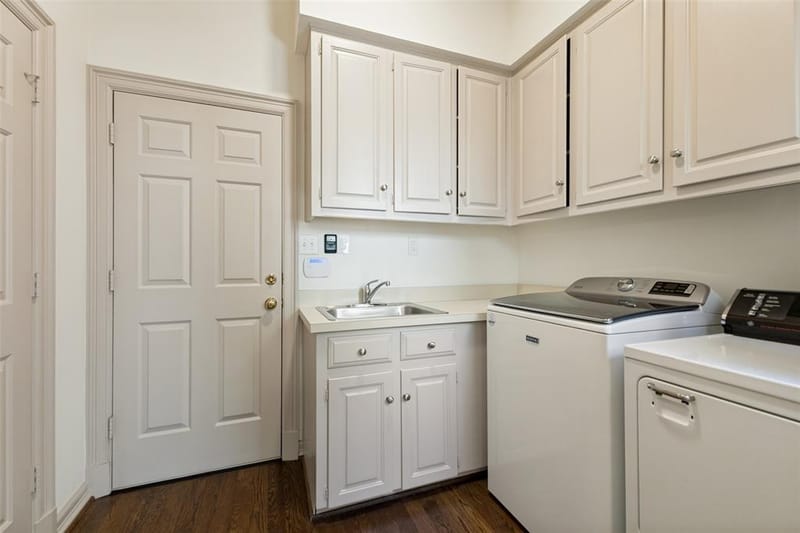 2 Grovenor Court, Dallas TX 75225 - Photo 27