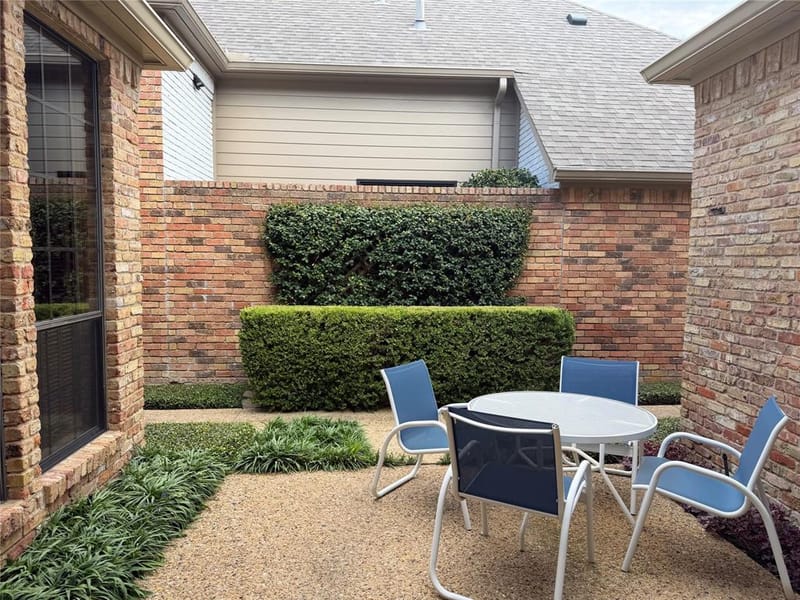 2 Grovenor Court, Dallas TX 75225 - Photo 30