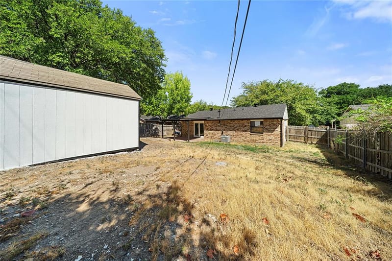 726 Holliday Lane, Duncanville TX 75116 - Photo 23