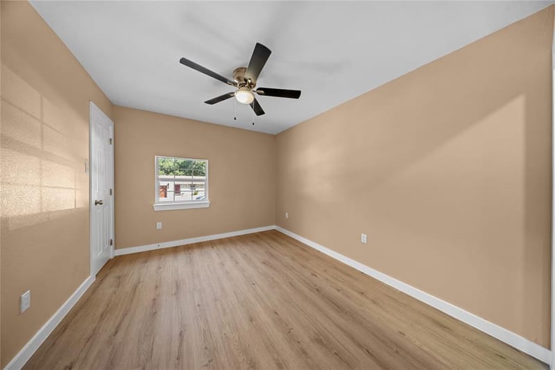 726 Holliday Lane, Duncanville TX 75116 - Photo 13