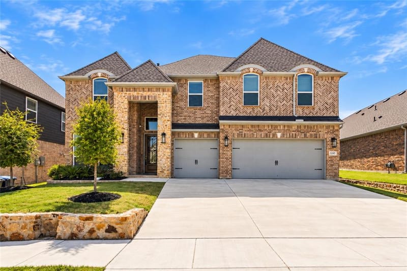 5245 Great Hollow Trail, Fort Worth TX 76179