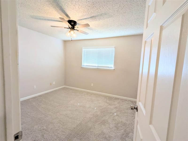 2727 Colonial Drive, Carrollton TX 75007 - Photo 23
