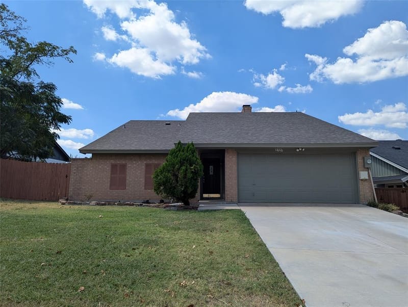 2727 Colonial Drive, Carrollton TX 75007