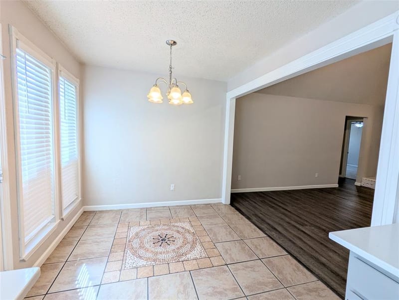 2727 Colonial Drive, Carrollton TX 75007 - Photo 10
