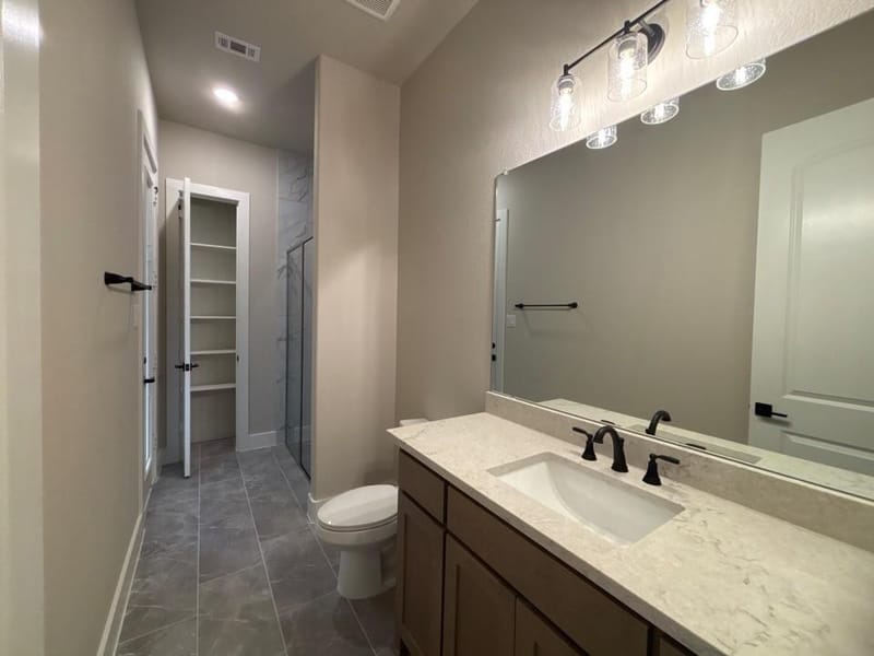 912 Creekview Whites Road, Van Alstyne TX 75495 - Photo 12