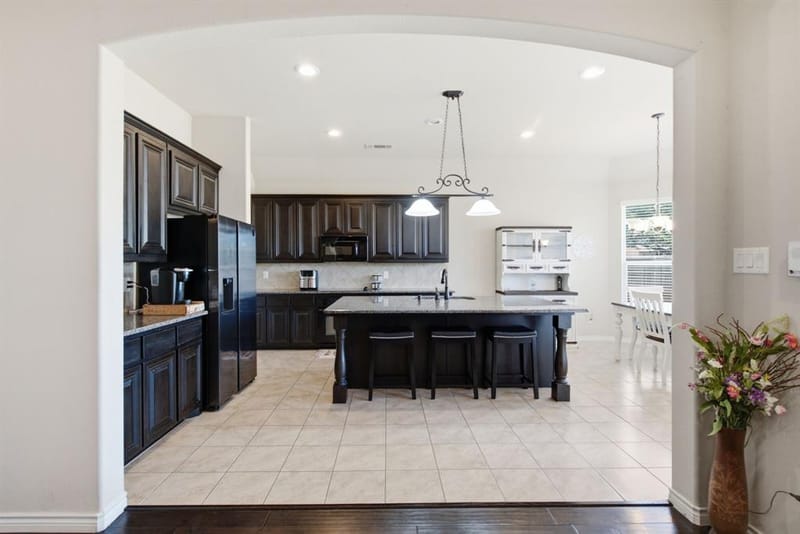 3112 White Horse Court, Granbury TX 76049 - Photo 11