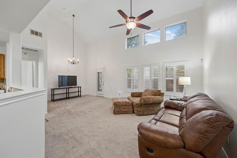 10187 Summit Run Drive, Frisco TX 75035 - Photo 4