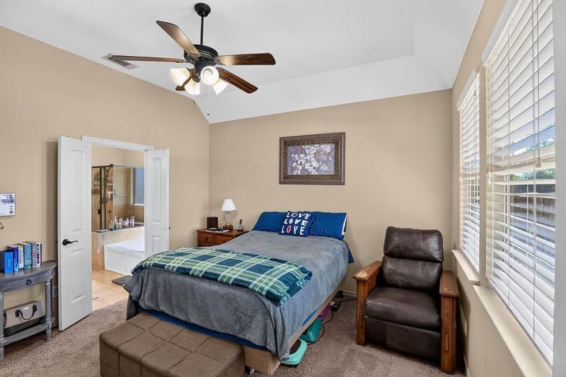 632 Atascosa Avenue, Fort Worth TX 76120 - Photo 13