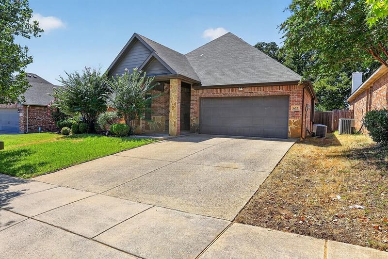 632 Atascosa Avenue, Fort Worth TX 76120
