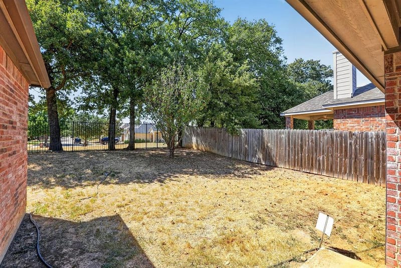 632 Atascosa Avenue, Fort Worth TX 76120 - Photo 21