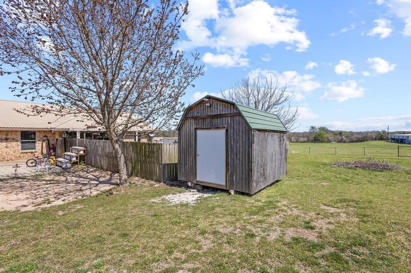 3802 County Road 429, Anna TX 75409 - Photo 25