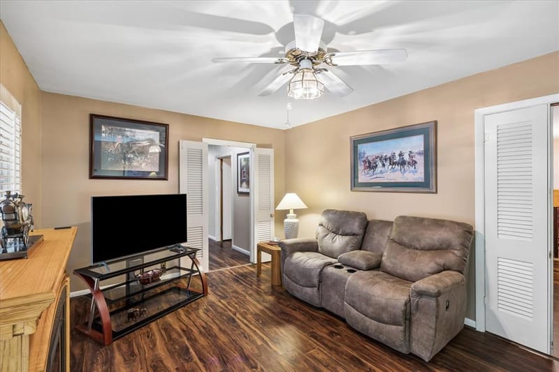 601 Line Drive, Gainesville TX 76240 - Photo 12