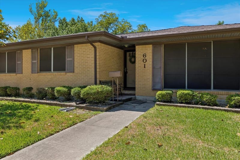 601 Line Drive, Gainesville TX 76240 - Photo 3