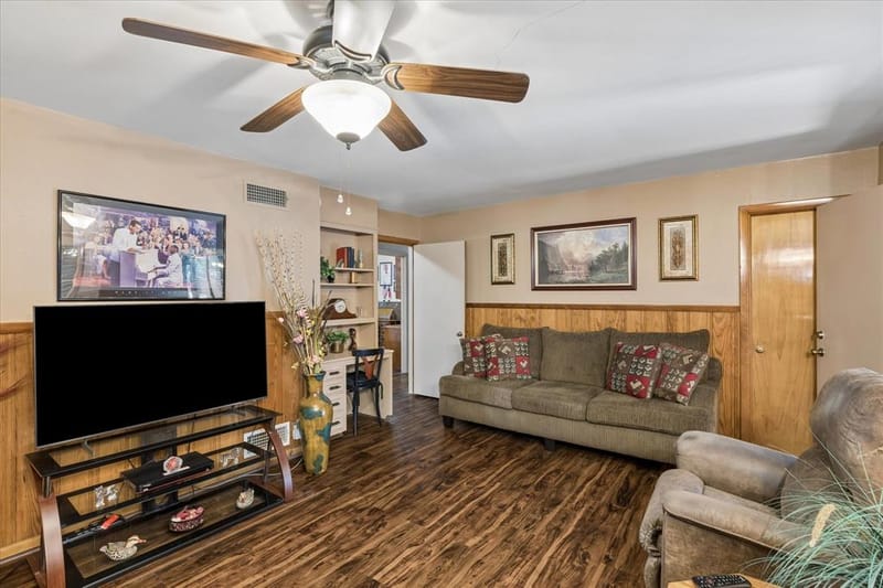 601 Line Drive, Gainesville TX 76240 - Photo 15