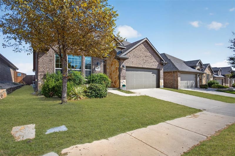 928 Slate Lane, Celina TX 75009 - Photo 32