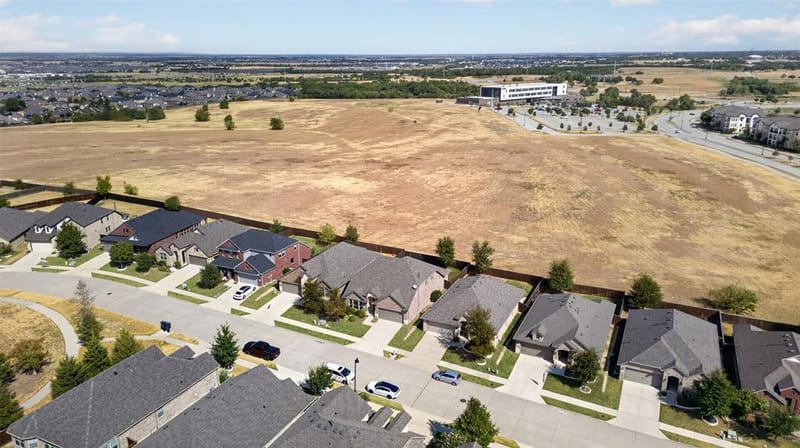 928 Slate Lane, Celina TX 75009 - Photo 29