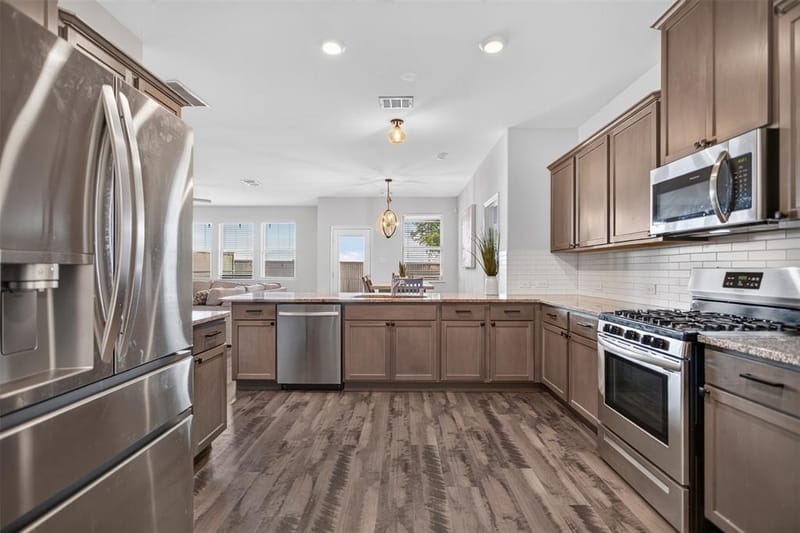 928 Slate Lane, Celina TX 75009 - Photo 4