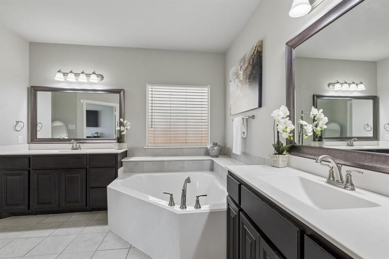 105 Bluewood Drive, Red Oak TX 75154 - Photo 17