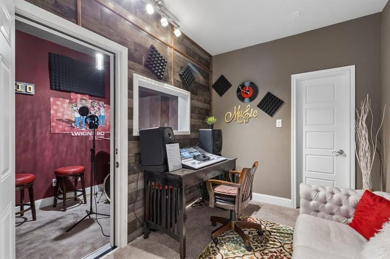 105 Bluewood Drive, Red Oak TX 75154 - Photo 20