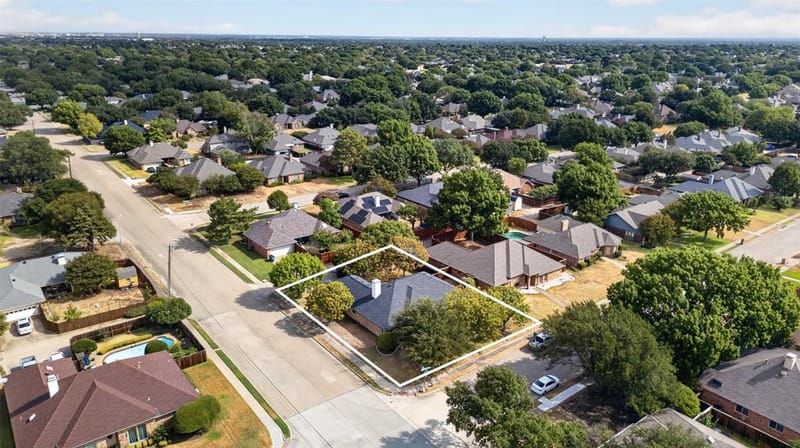 901 Willow Brook Drive, Allen TX 75002 - Photo 32