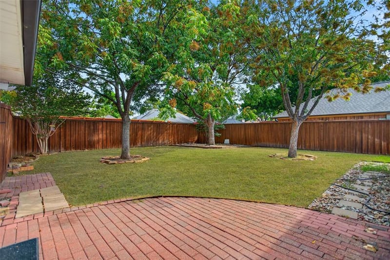 901 Willow Brook Drive, Allen TX 75002 - Photo 30