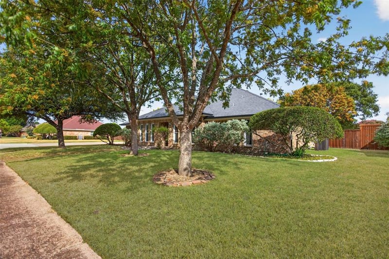 901 Willow Brook Drive, Allen TX 75002 - Photo 34