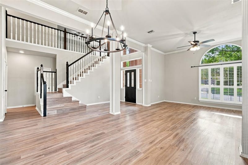 7609 Oak Knoll Drive, North Richland Hills TX 76182 - Photo 8