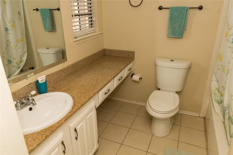 3100 Fairfield Avenue # 12D, Shreveport LA 71104 - Photo 9