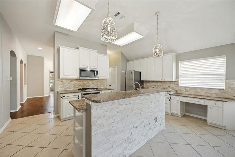 4620 Whitehall Court, McKinney TX 75070 - Photo 2