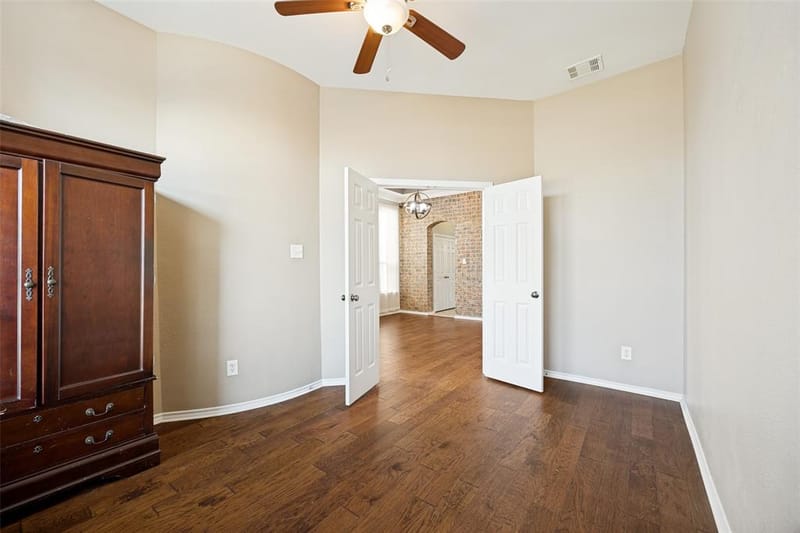4620 Whitehall Court, McKinney TX 75070 - Photo 9