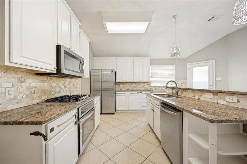 4620 Whitehall Court, McKinney TX 75070 - Photo 14