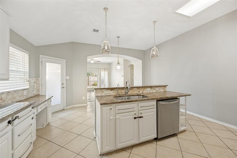 4620 Whitehall Court, McKinney TX 75070 - Photo 15