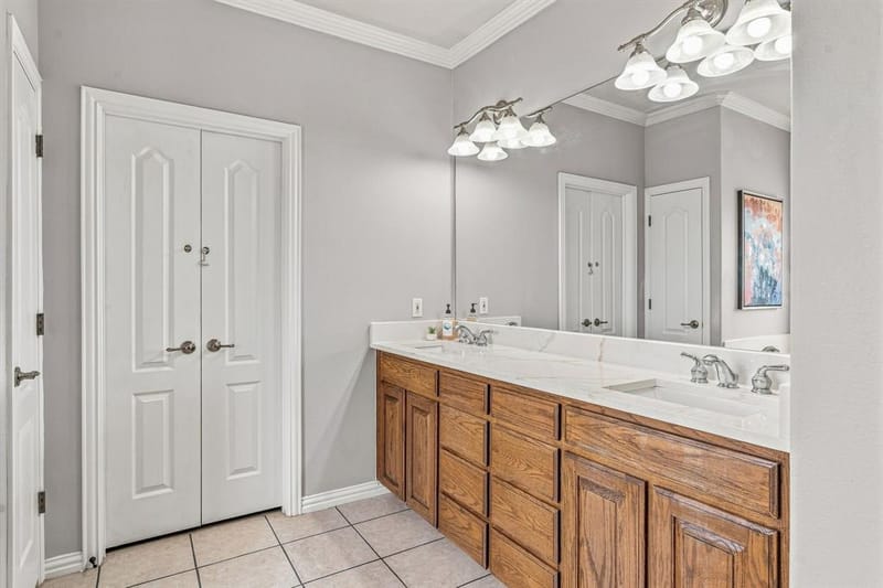2105 Wood Duck Lane, Granbury TX 76049 - Photo 14