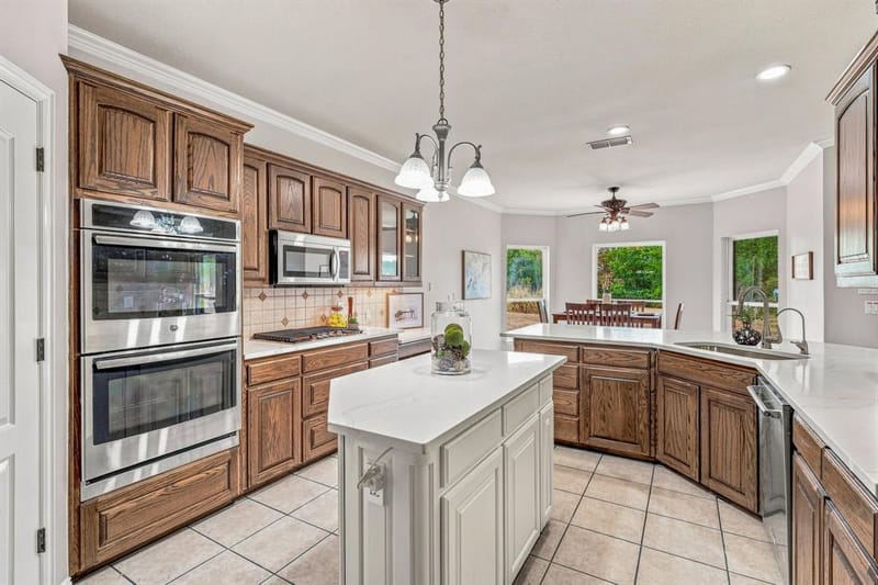 2105 Wood Duck Lane, Granbury TX 76049 - Photo 11