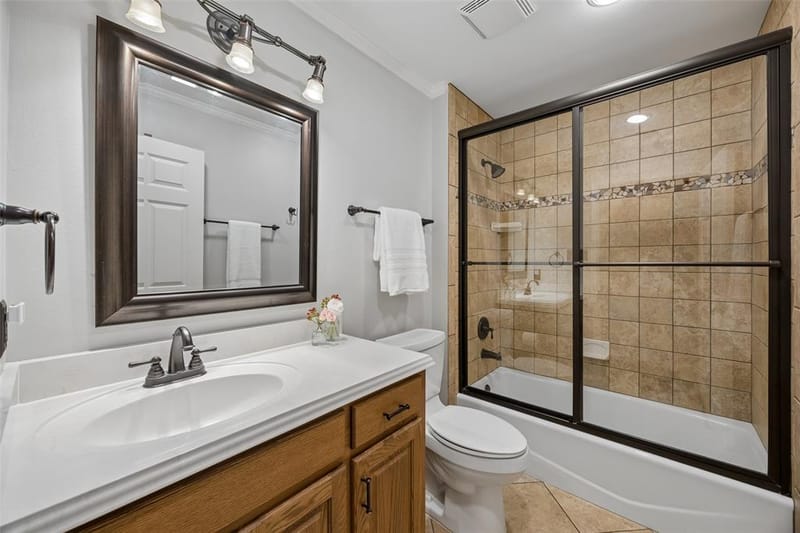 10619 Longmeadow Drive, Dallas TX 75238 - Photo 18