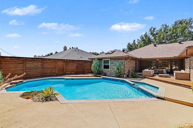 13126 Fall Manor Drive, Dallas TX 75243 - Photo 37