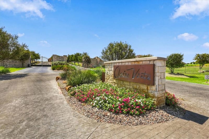196 Bearclaw Circle, Aledo TX 76008 - Photo 2