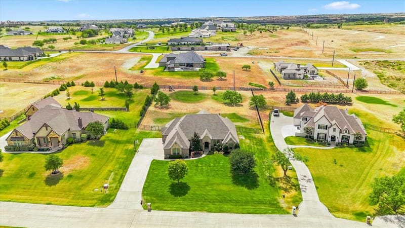 196 Bearclaw Circle, Aledo TX 76008 - Photo 38