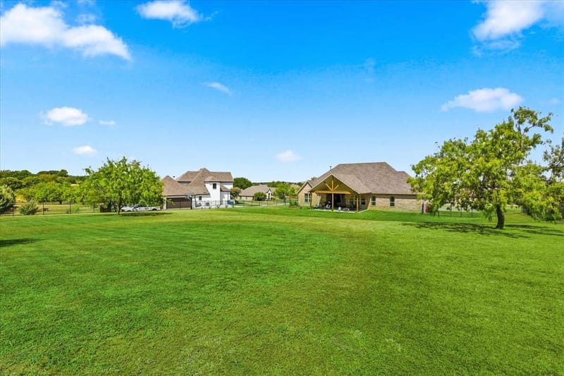 196 Bearclaw Circle, Aledo TX 76008 - Photo 35