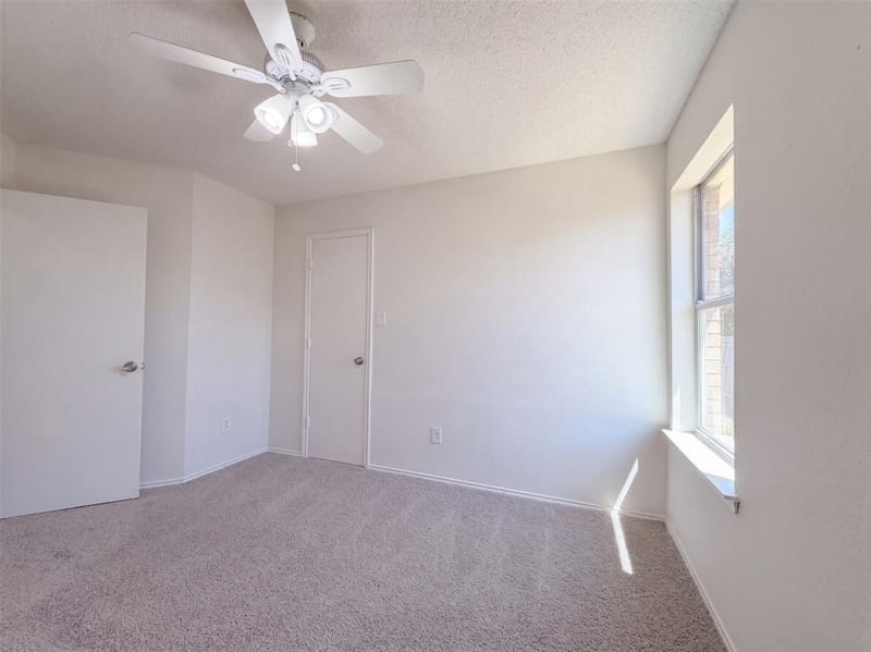 8025 Blue Duck Trail, Arlington TX 76002 - Photo 12