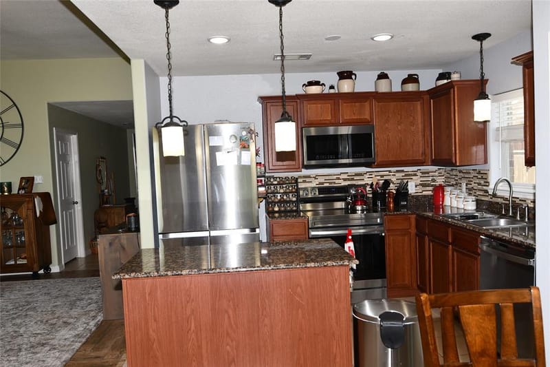 215 Dodge City Trail, Newark TX 76071 - Photo 23