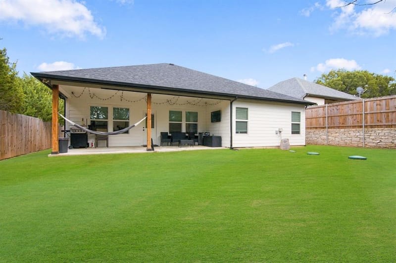 4822 Wichita Street, Granbury TX 76048 - Photo 29