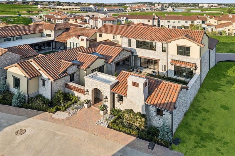 12 Cardona, Westlake TX 76262