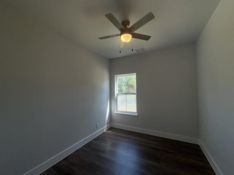 138 Sunset Drive, Gun Barrel City TX 75156 - Photo 8
