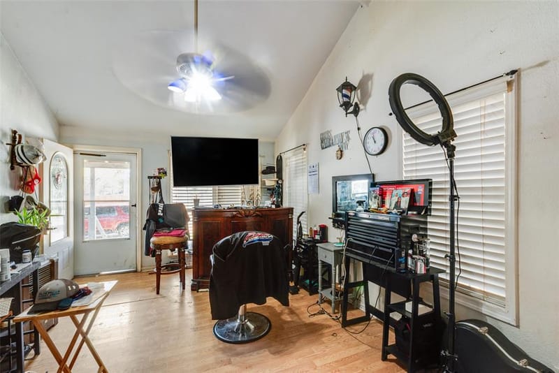 2603 Searcy Drive, Dallas TX 75211 - Photo 6
