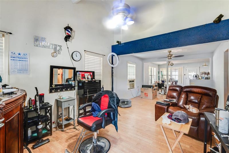 2603 Searcy Drive, Dallas TX 75211 - Photo 7