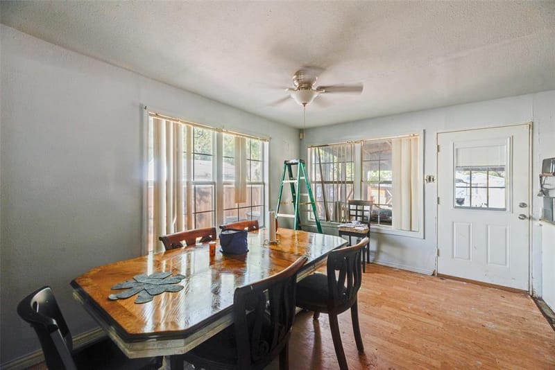 2603 Searcy Drive, Dallas TX 75211 - Photo 9