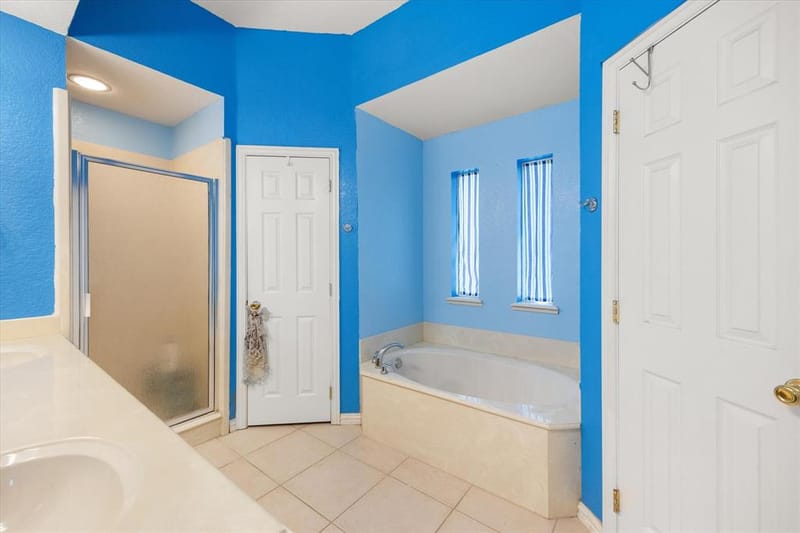 612 Parker Lane, Granbury TX 76048 - Photo 16