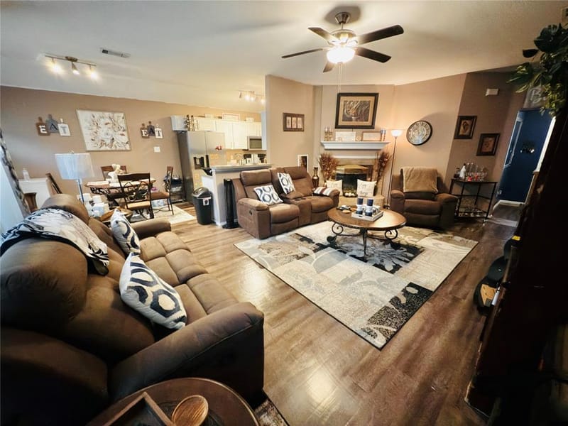 101 Jackson Drive, Terrell TX 75160 - Photo 2