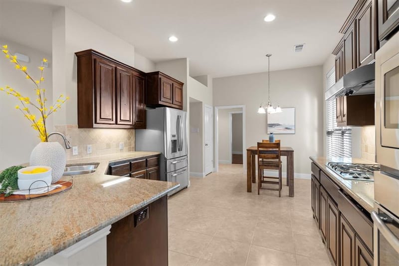 201 Lilypad Bend, Argyle TX 76226 - Photo 20